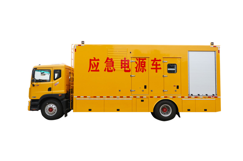 康姆勒电力原装车载箱式发电机组：柴油发电机组冷却水循环方式受什么控制？